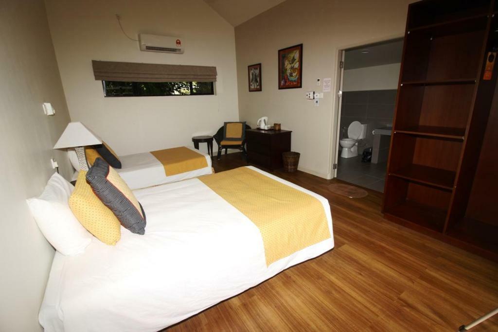 Mulu National Park Hotel Екстериор снимка